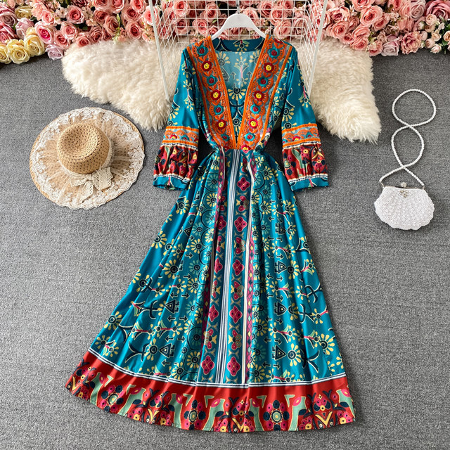 Spring new bohemian ethnic style big swing long skirt travel vacation heavy industry embroidery V-neck color dress