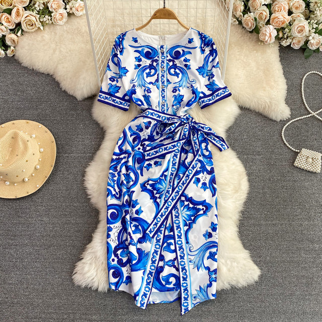 European and American high-end retro temperament short-sleeved round neck celadon printed waist tie belt slimming slit A-line dress summer