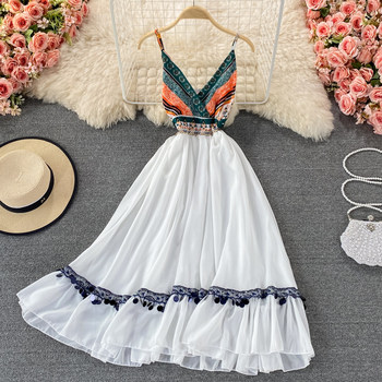 Ethnic style retro printed suspender skirt Bohemia seaside holiday beach skirt elegant temperament big swing long skirt summer