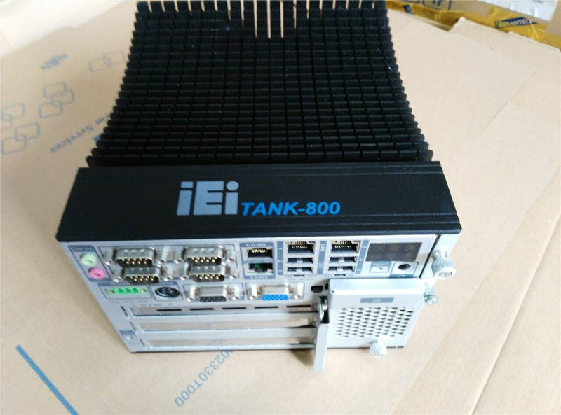 New arrival Weiqiang IEI industrial computer TANK-800 Embedded fanless computer 2 PCI slot industrial computer