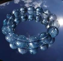 Lan Asai opens the throat chakra with the highest frequency spar to relieve throat problems and enhance communication skills