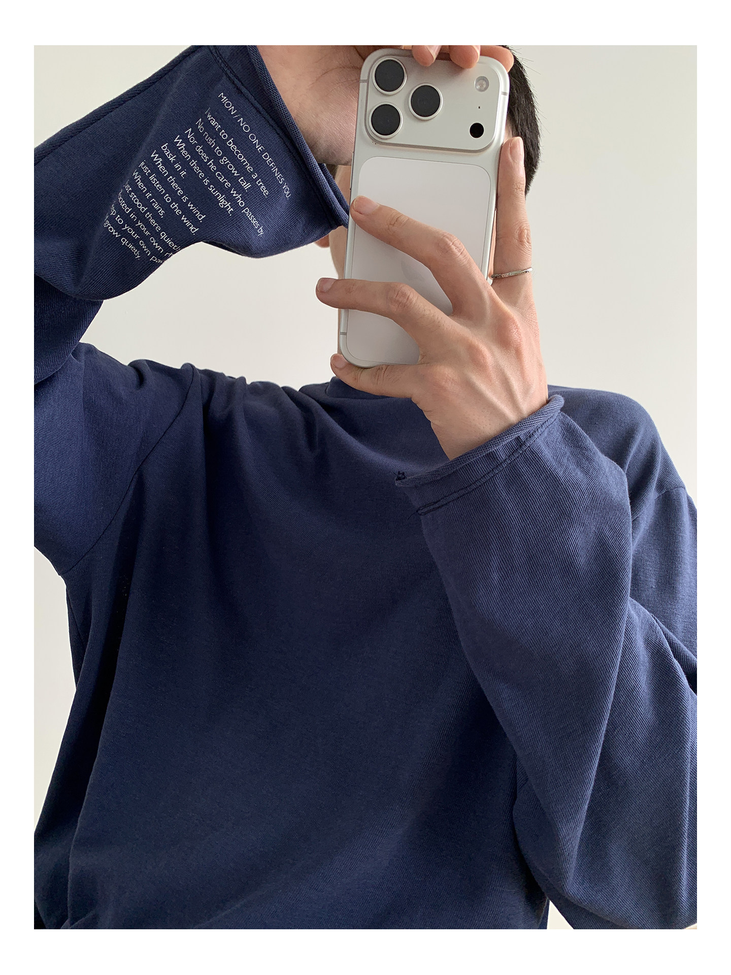 MION Relaxed Slub Cotton Long-Sleeve Tee