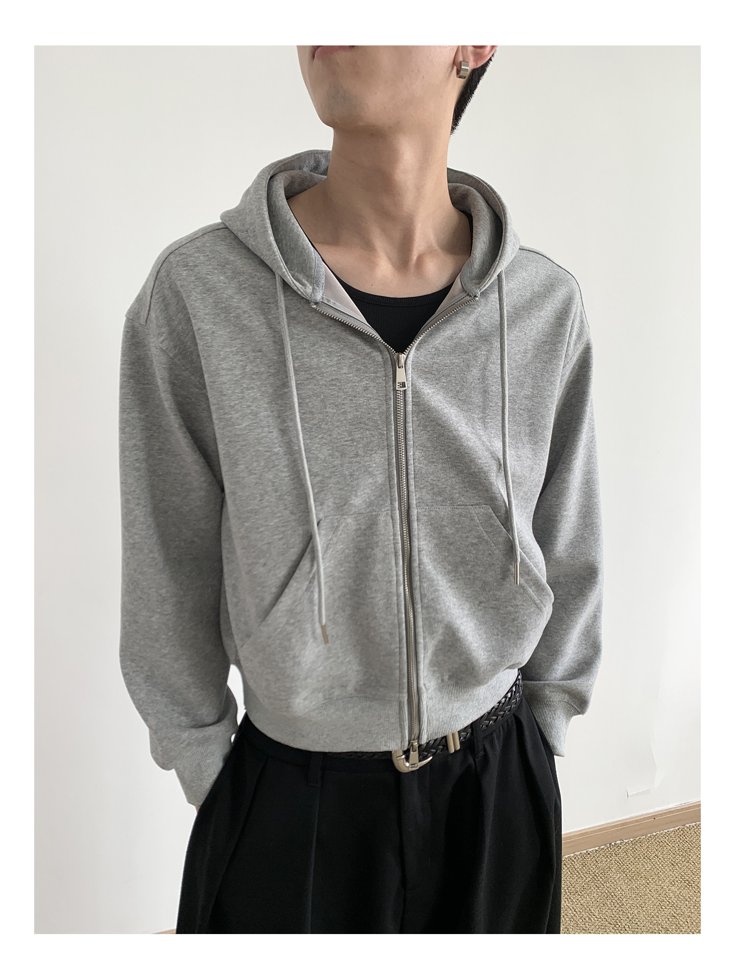 MION Cropped 435g Zip-Up Hoodie