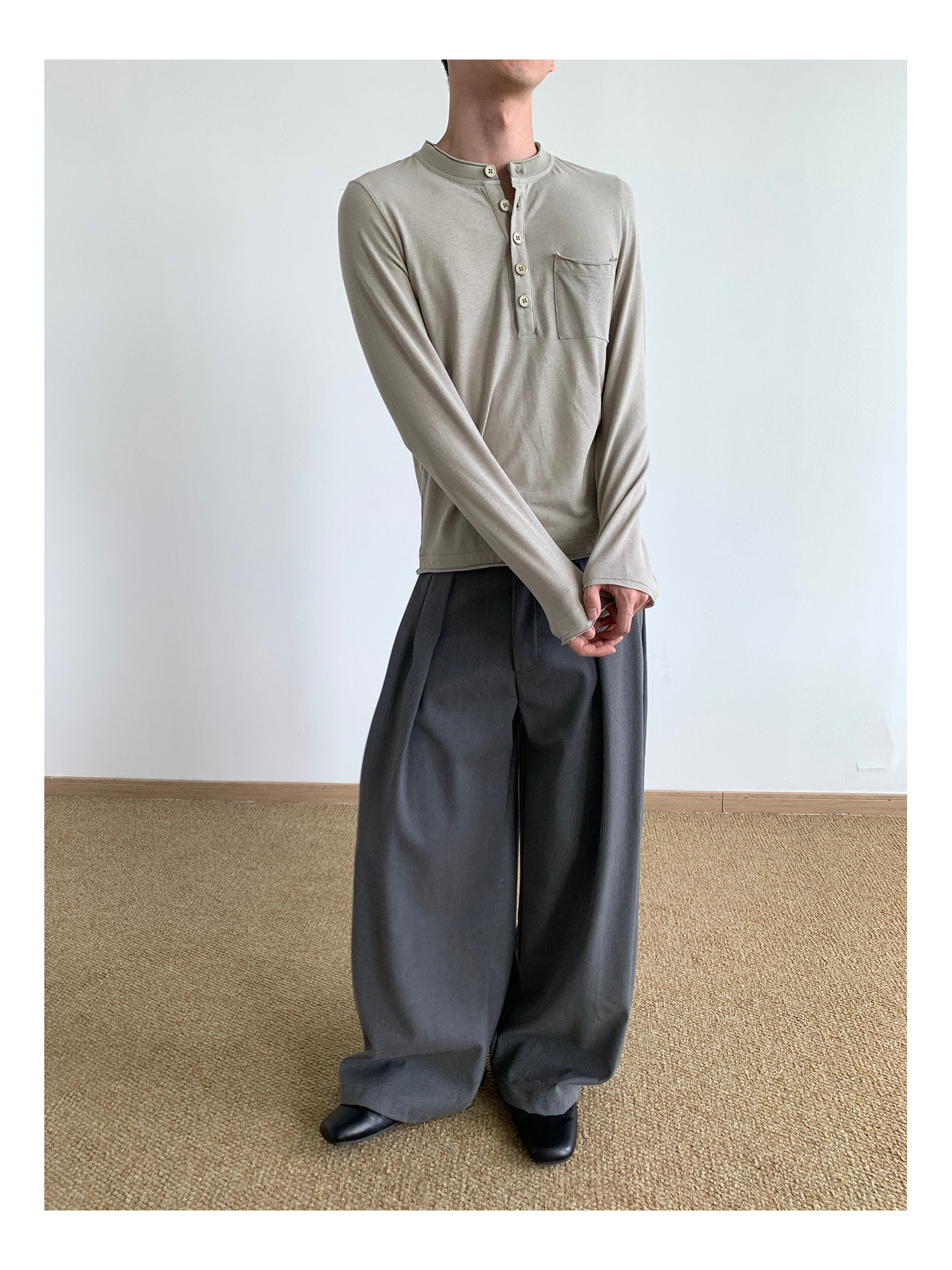 MION Henley Rolled-Edge Long-Sleeve Tee