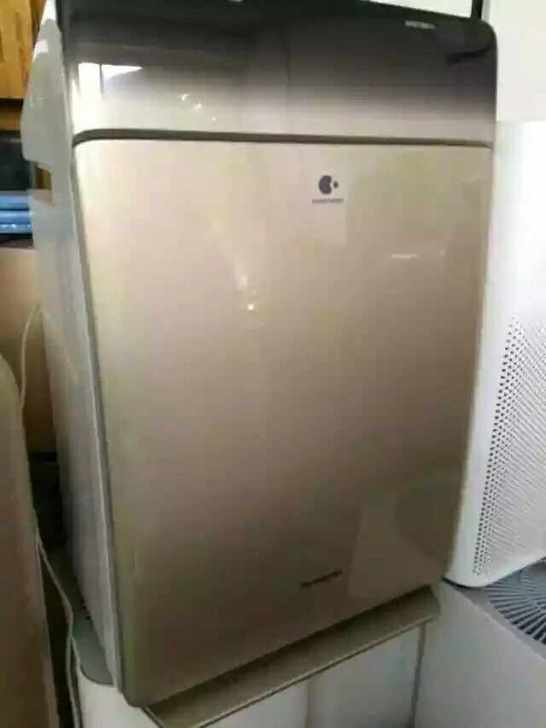 Panasonic air purifier household antiformaldehyde sterilization PM2 5 second hand smoke purified humidification machine VXG70C