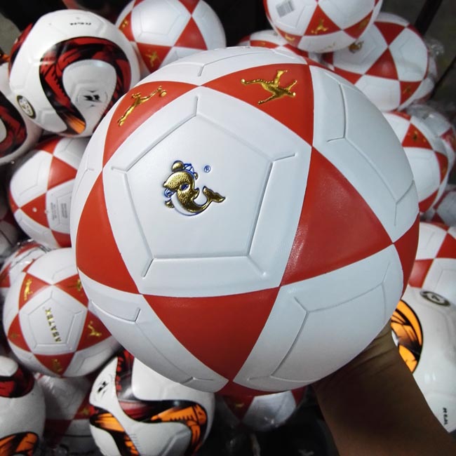 Ballon de football - Ref 6566 Image 13