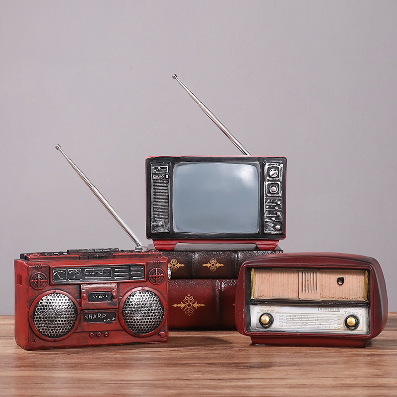Vintage Radio Decorative TV Model Creative Cafe Shop Window Wine Cabinet Decorations