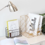 Маленькая книжная полка Ins Iron Art Office Sette Set Student Shelf Студенческая книжка Книжная книга Классификация