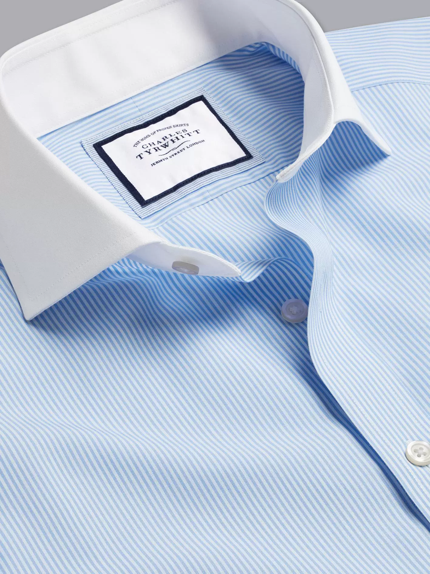Thin blue universal shirt, slim fit