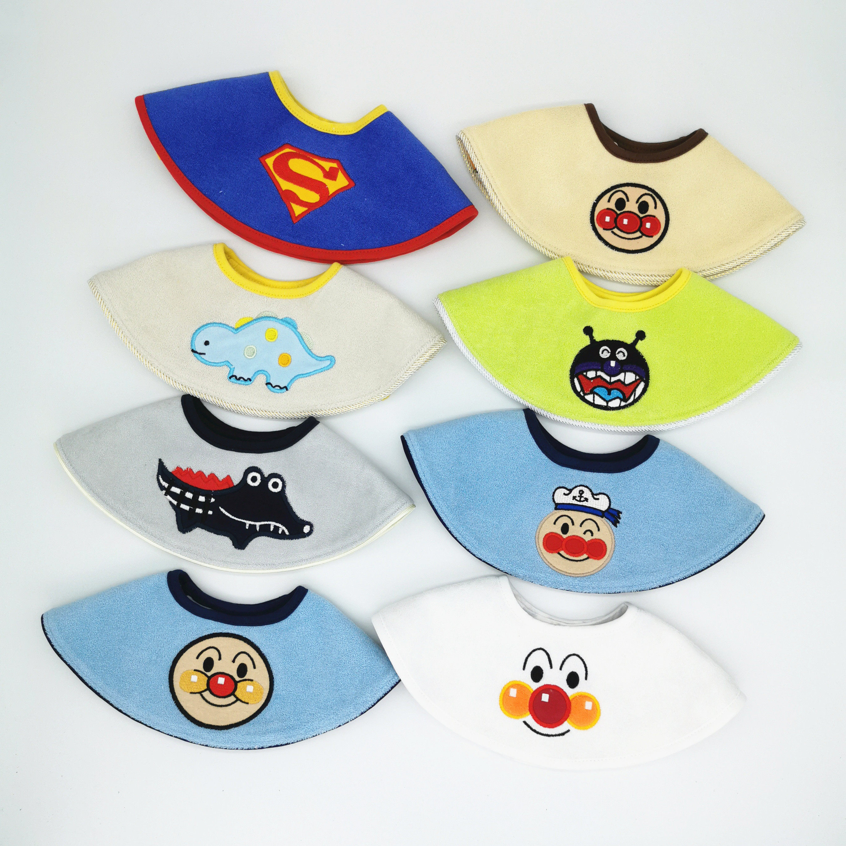 The new 360 - degree cotton waterproof circular mouth towel with two - sided towel baby around baby around baby