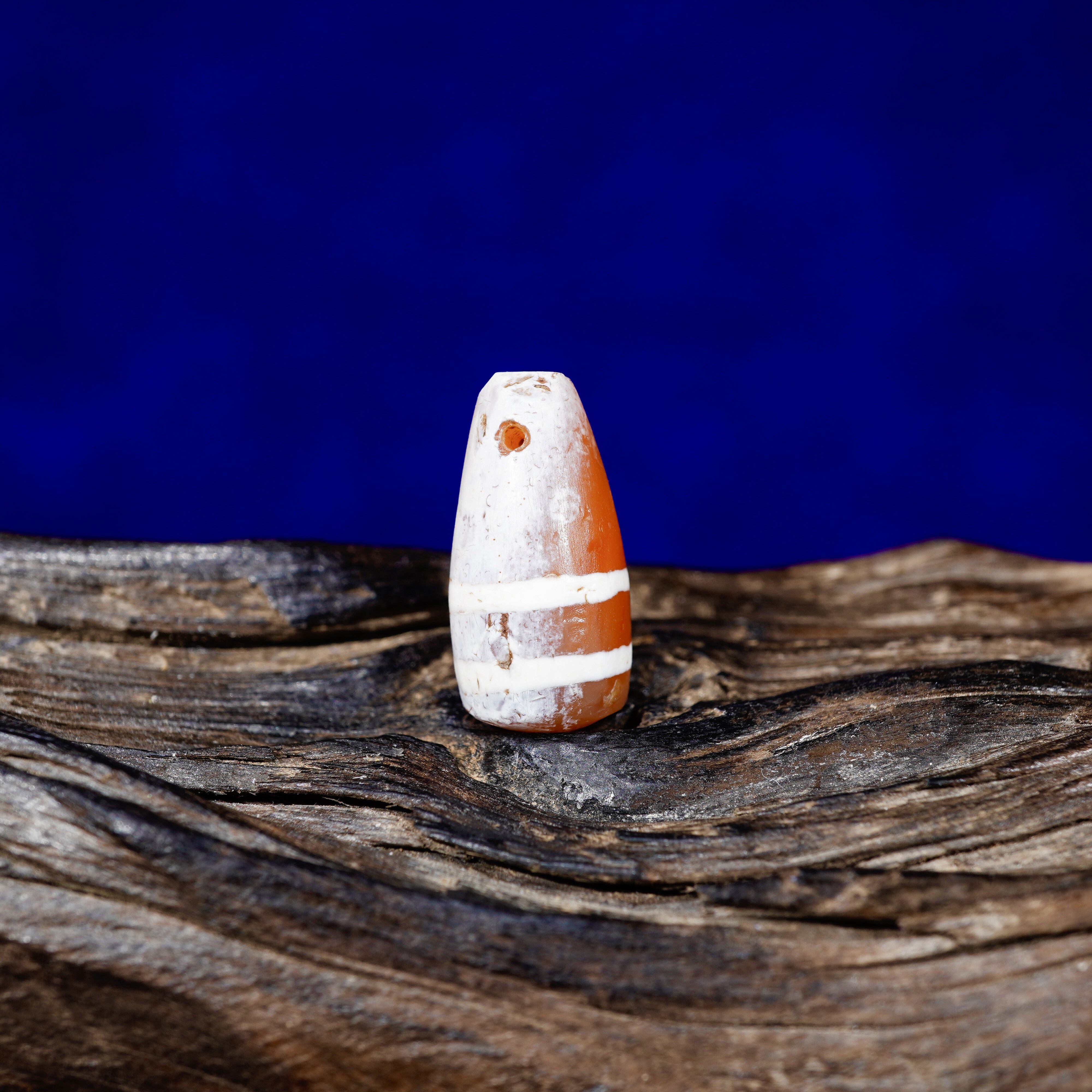 274 thousand-year-old ancient pearl high ancient thousand-year-old full milk skin etched carnelian water drop card Ziyingluo pendant