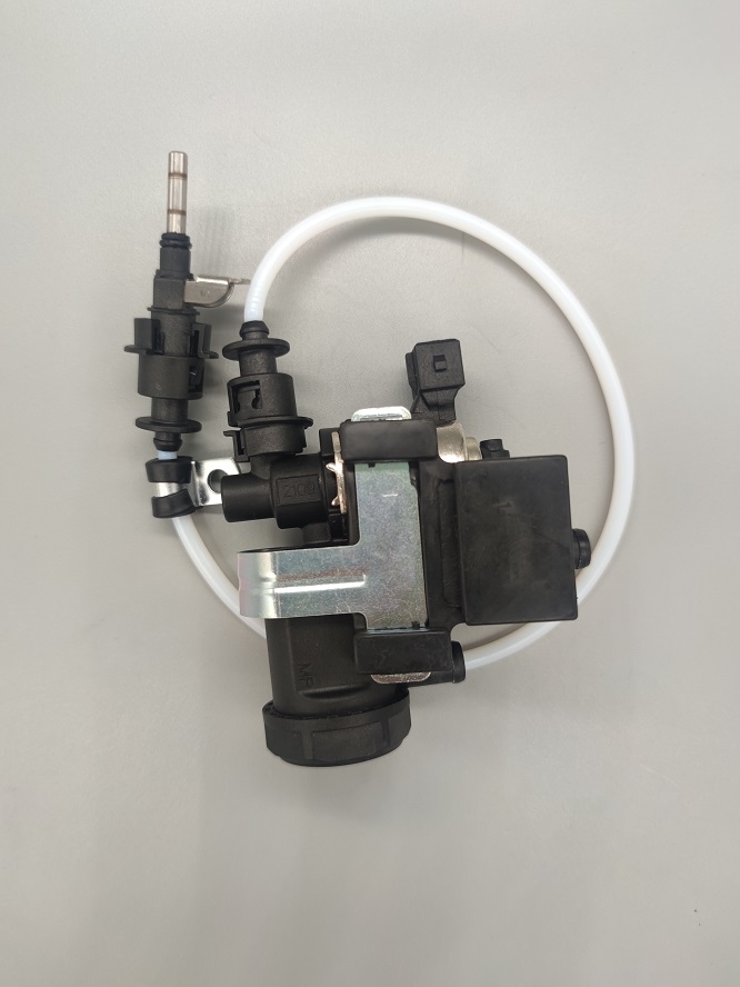 Zongshen (Shen Yun) ZS110-9 9S 9E EFI locomotive gasoline pump fuel injector high pressure oil pipe