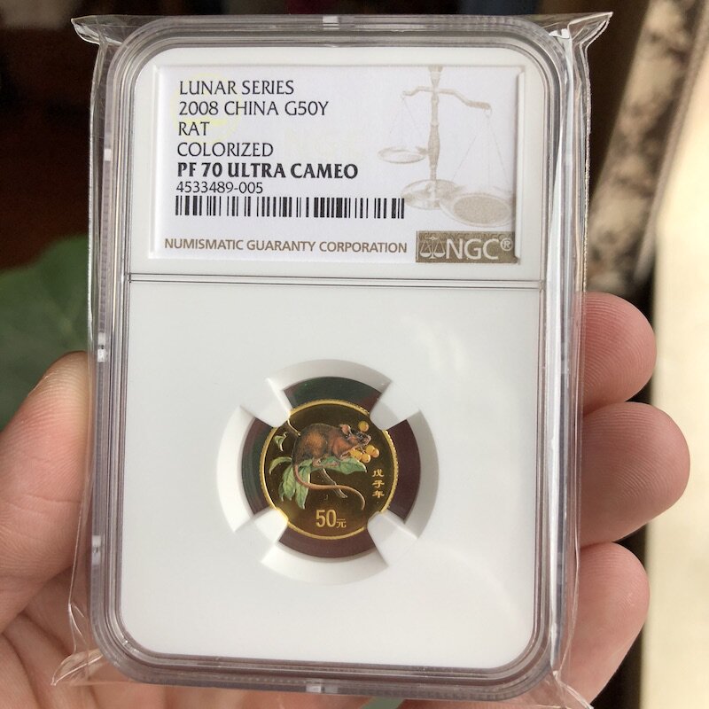 2008 Color gold and silver rat NGC rating 70 points with same number with original box Color gold and silver rat rating 70 level