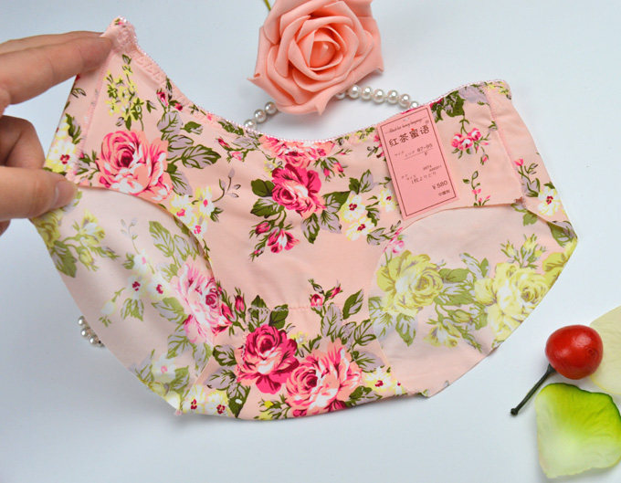 Slip jeunesse en soie Ice - Ref 645380 Image 50