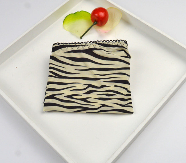 Slip jeunesse en soie Ice - Ref 645380 Image 43