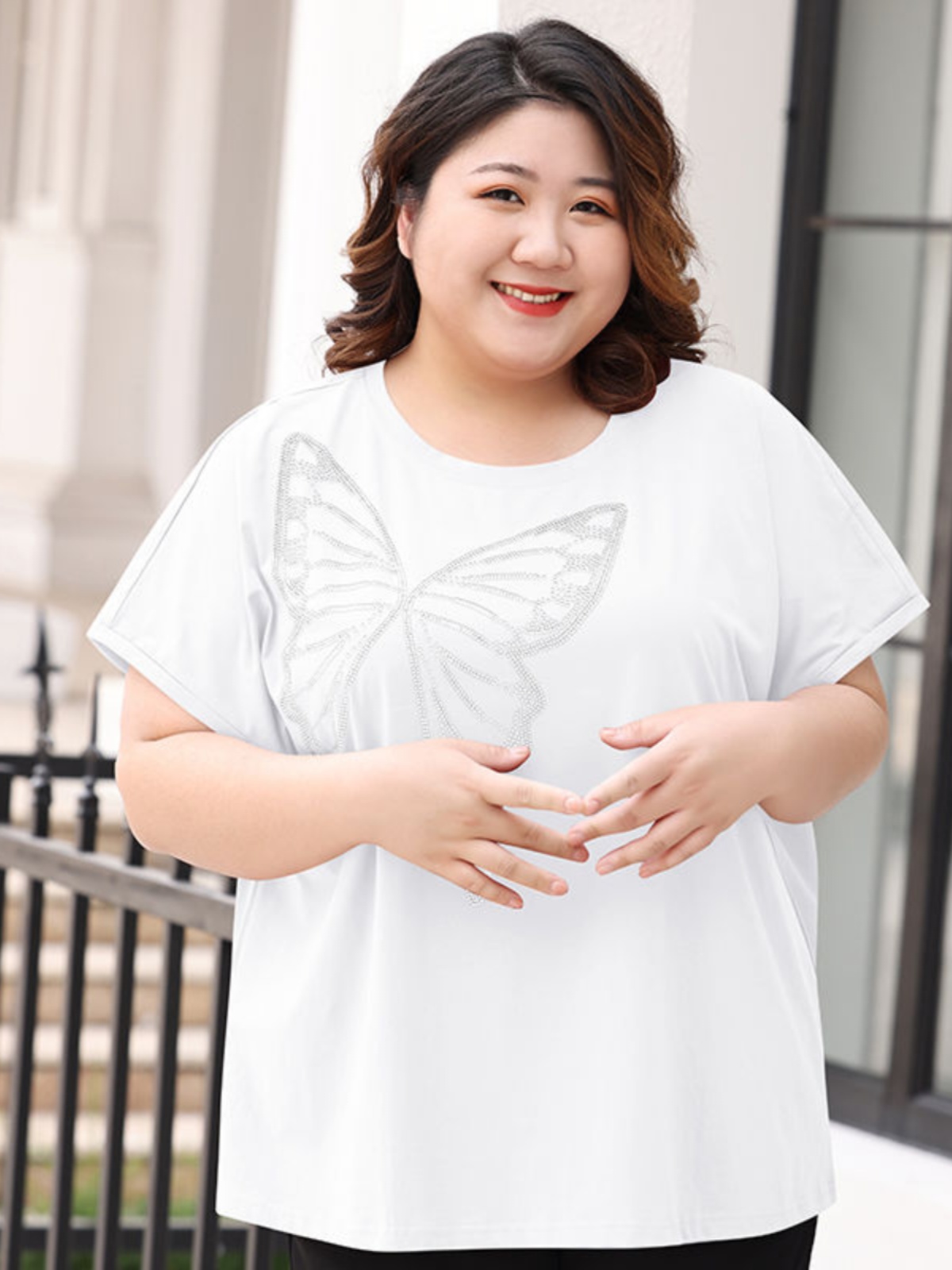 300斤大码女装胖mm夏季短袖t恤中年妈妈遮肚藏肉上衣宽松显瘦夏装