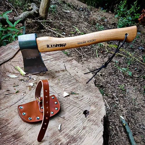 Savage Bushcraft Outdoor Импортированный американский кемпинг -топор расколотый дрова и вырезанные деревья.