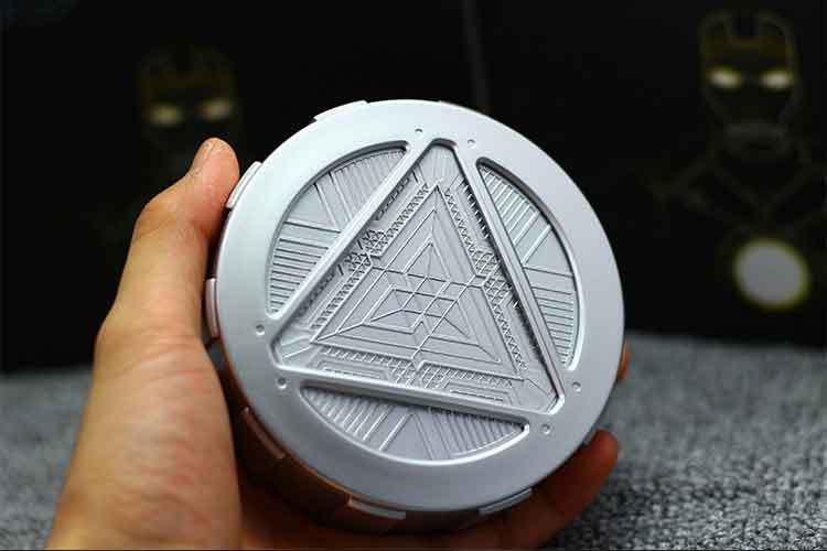 Lò phản ứng Marvel Avengers Iron Man Sạc Po Mobile Power 12000 mA Quà tặng lâu dài - Ngân hàng điện thoại di động sạc dự phòng hammer