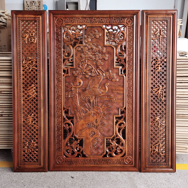 Middle-hall hung painting Dongyang wood carving wall-mounted Chinese living room pendant fragrant camphor wood engraved with three sets of solid wood plaque