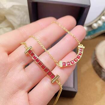 Natural pigeon blood-red ruby ​​bracelet chain pendant