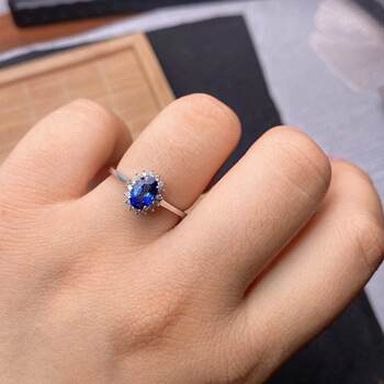 18k white gold natural sri lankan royal blue sapphire ring 18k finely inlaid natural colored gemstone jewelry