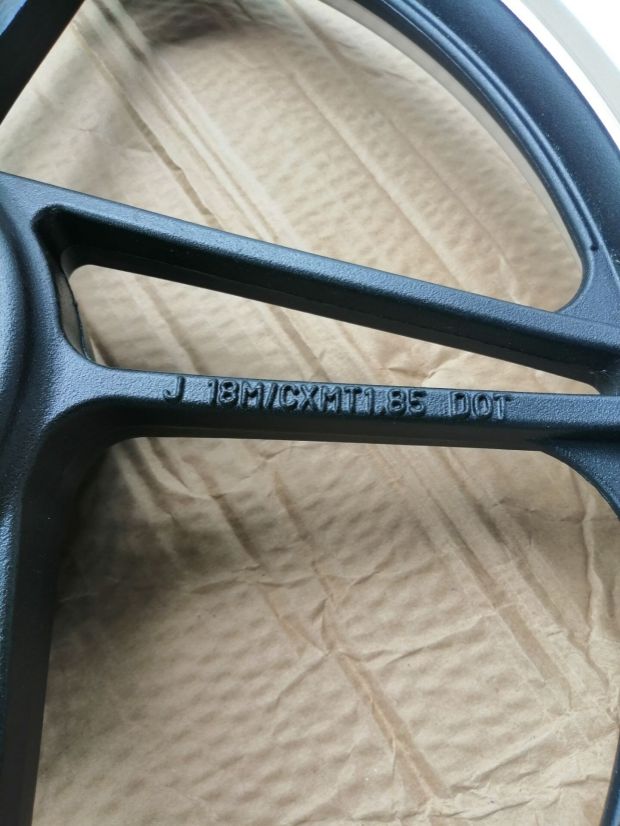 Áp dụng cho Wuyang Honda Warlord WH125-7-8 bánh trước vành trước bánh trước phanh đĩa nhôm - Vành xe máy vành xe ab 2014