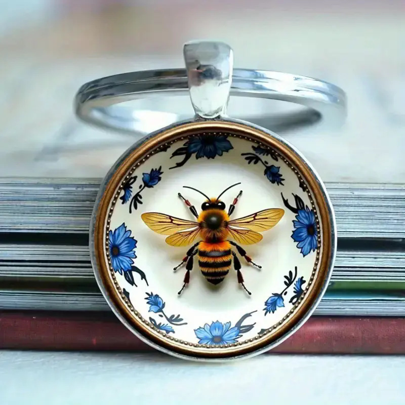 Cross-Border Hot-Selling Bee Keychain Pendant Metal Key Ring Ornament Small Gift Present Cross-Border Hot-Selling Bee Keychain Pendant Metal Key Ring Ornament Small Gift Present
