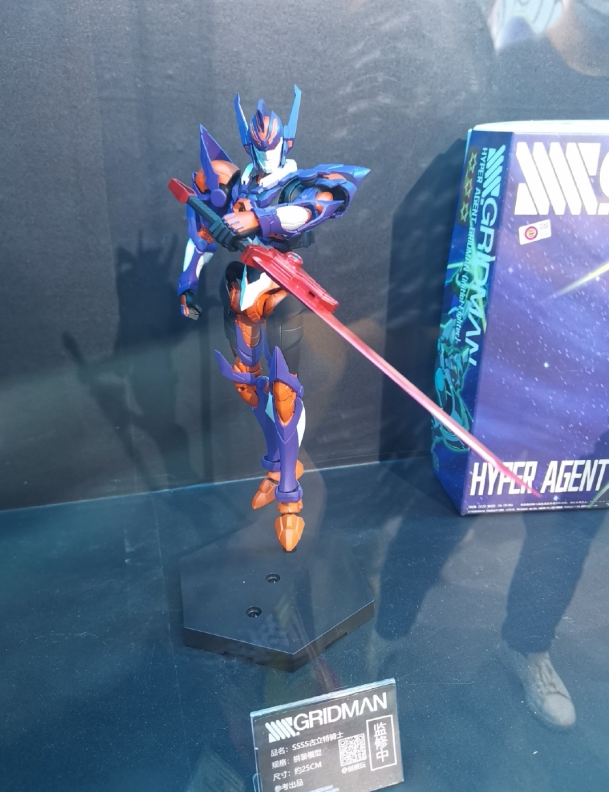 Create a model to play Genuine authorization Electro-optical Superman Gullit Knight assembled model to take the order first