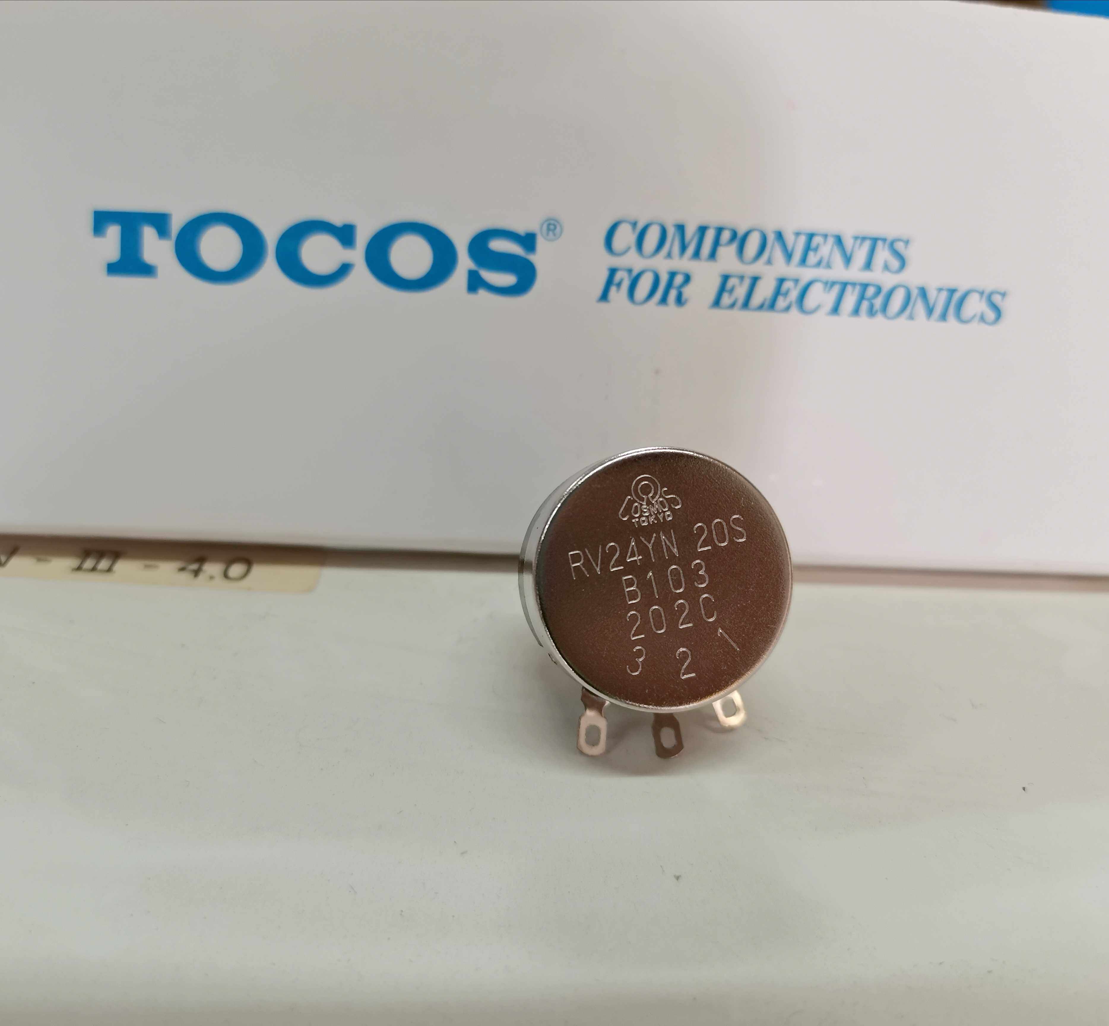 R24YNRV30YN Single-circle carbon film adjustable potentiometer B502 5k 5k 10K 10K B203 new product recommendation-Taobao