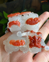 Yang Yujia Natural Huanglong Jade Fancy Chicken Blood Red Glass Species Couple Couple Couple of Tyrannies Leopard Pendant Certificate