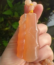Yang Yujia Yunnan natural yellow dragon jade ice species Xiaoheishan old material rouge powder bamboo pendant certificate new style