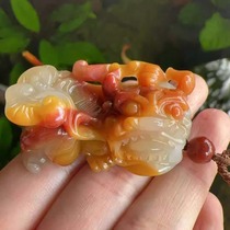 Yang Yujia natural yellow dragon jade fortune wealth and longevity three-color yin and yang eyes ears and feet exquisitely carved Overlord Pixiu pendant certificate