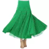 Новая современная танцевальная юбка наполовину танце