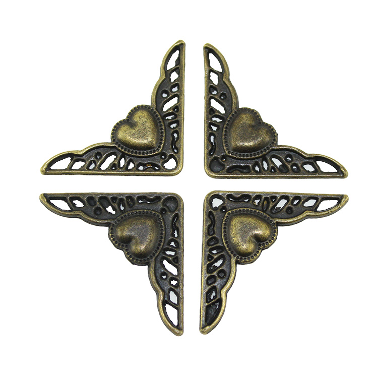 35MM Small Number Caring Alloy Corner Piece Wood Case Gift Box Decoration Sheet Triangle Protection Corner Code Retro Corner