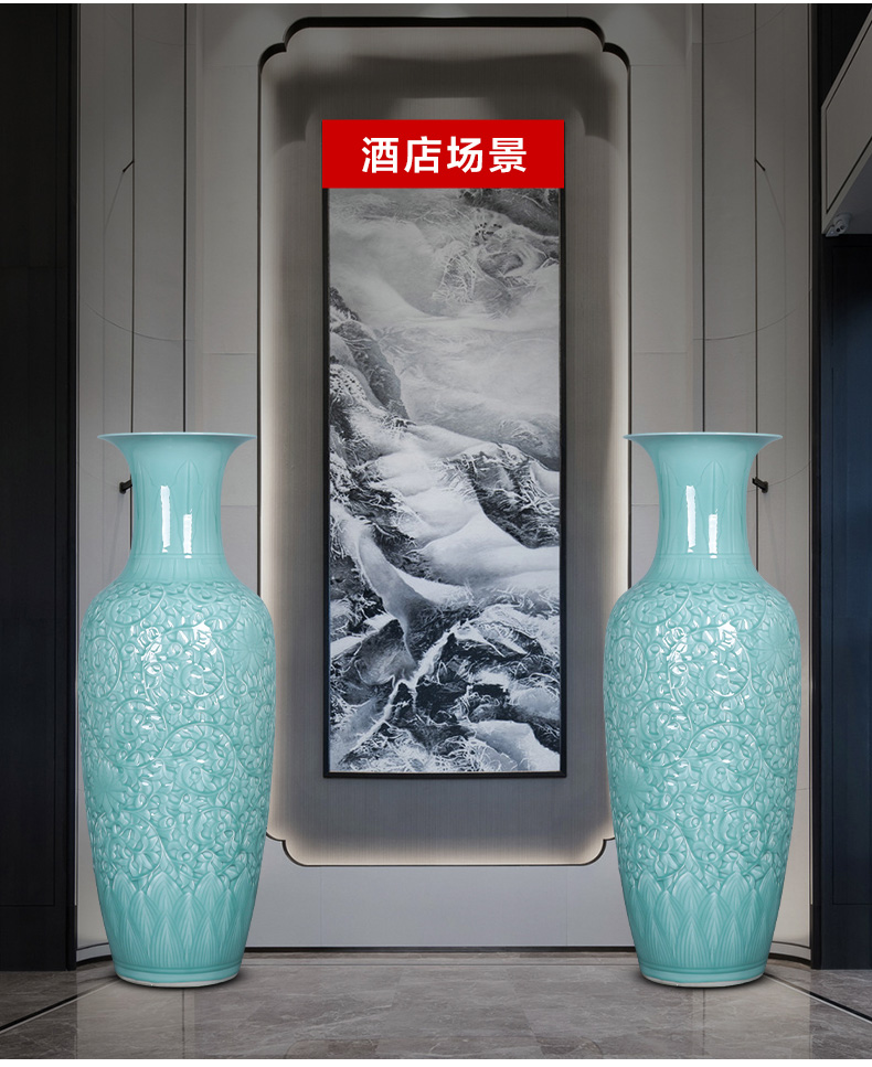 Jingdezhen ceramics craft reliefs green glaze of large vases, large Chinese style living room home furnishing articles