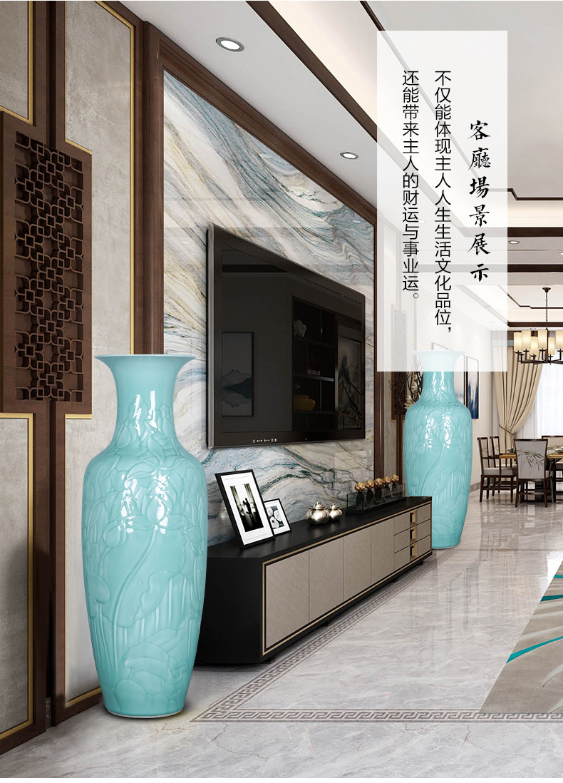 Jingdezhen ceramics craft reliefs green glaze of large vases, large Chinese style living room home furnishing articles