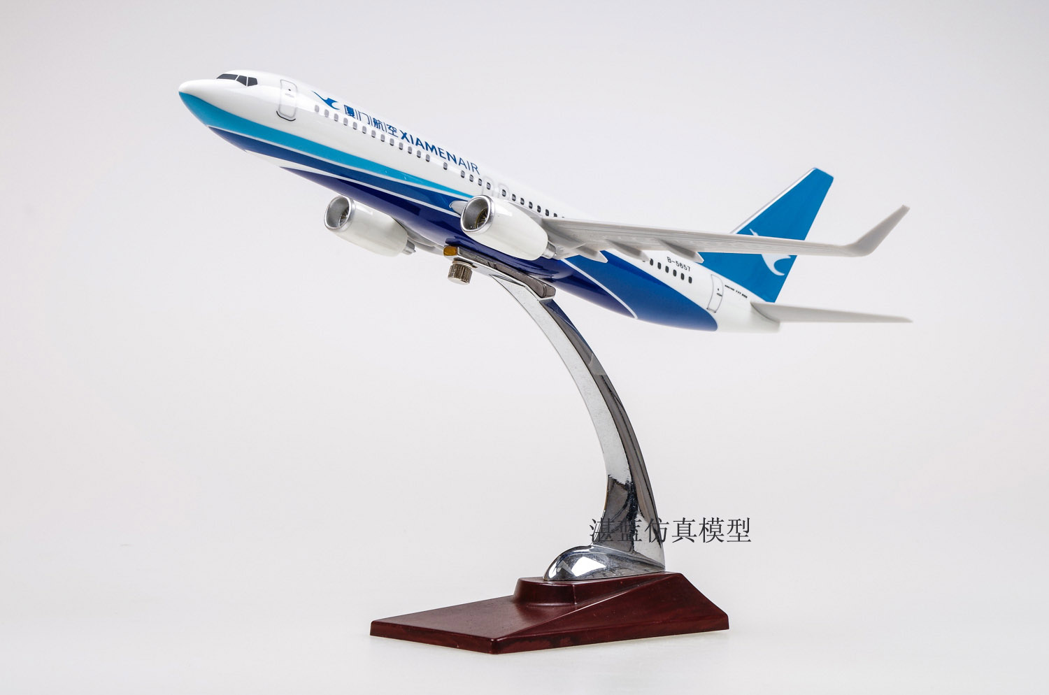 30 cm Xiamen Airlines Xiamen Airlines Boeing 737 nhựa tĩnh máy bay chở khách mô hình mô hình mô phỏng hinh xe moto