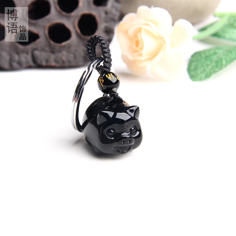 Cute Cartoon Pig Keychain Pendant Natural Obsidian Pig Pendant for Men and Women Car Keychain Pig