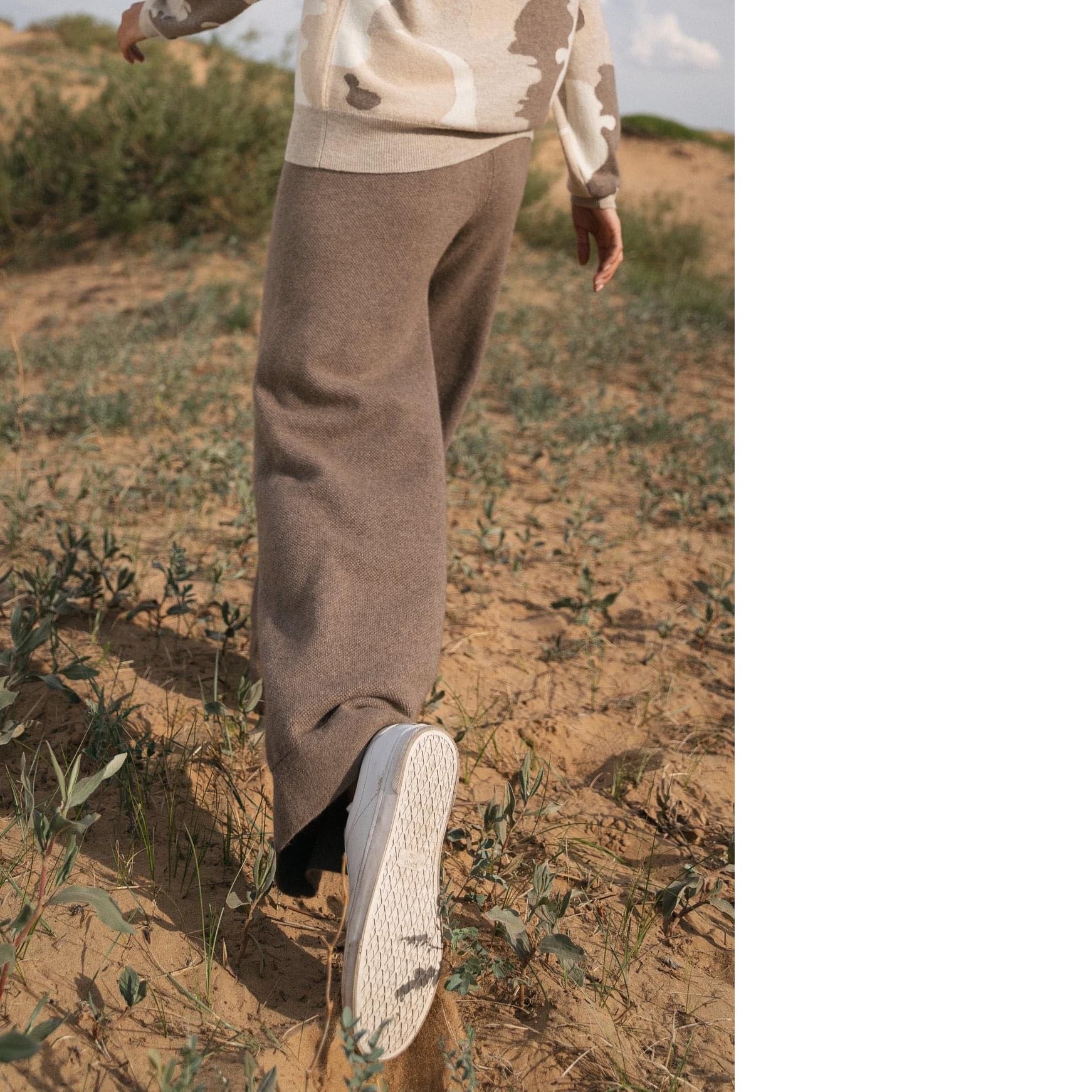 Mongolia GOBI cover Alice Woven organic 100% cashmere pants