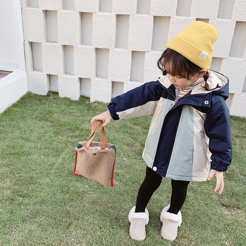 Girl Laying Cotton Jacket Autumn Winter 2020 New Children's Baby Winter Dress Foreign Pie Trendy Thicken with Flanking Submachine Clothing Tide