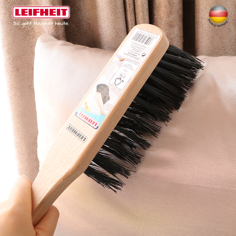 German Leifheit import with no drop of hair wood handle bed brush clothes Quilt Home Soft Hairbrush Sofa Brush Cleaning Brush