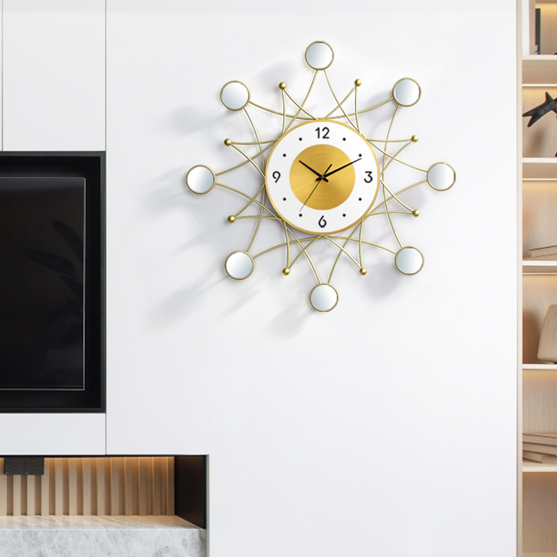 Metal light extravagant clock Living room hanging clock Clocks Mute modern minimalist decoration Home Fashion hanging wall Creative hanging Table-Taobao