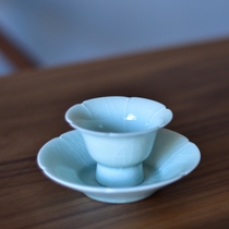 Ceramic tea cup kung fu small tea cup set household tea bowl tea cup single tea set purple sand bucket Master Cup celadon