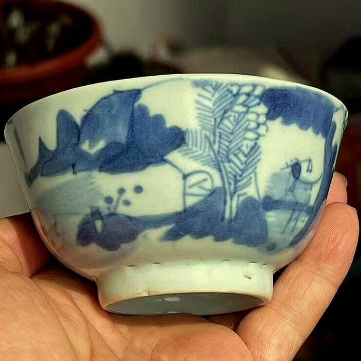 Antique Song Dynasty Jianzhen Old Porcelain, Qing Dynasty Old Tea Cup, Old Blue and White Porcelain, Pressed-Hand Cup, Authentic