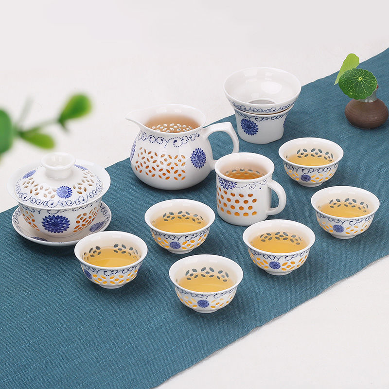 Creative exquisite honeycomb hollow ceramic kung fu tea set set household cover bowl small teapot bubble cup simple office