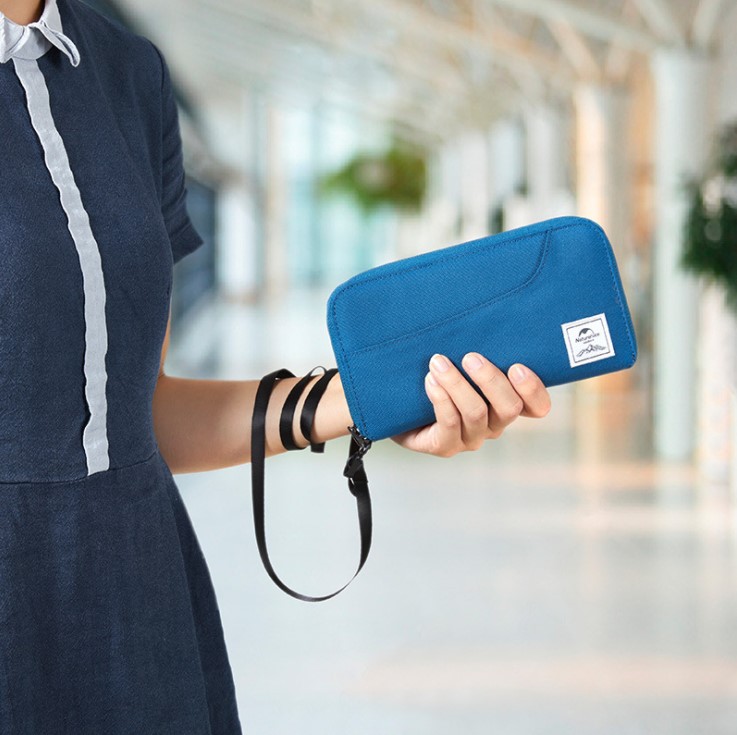 Naturehike Norwegian Guest Passport Ticket Intake Card Bag Travel Passport Clip Waterproof RFID Burglar-Proof Brush Credential Package