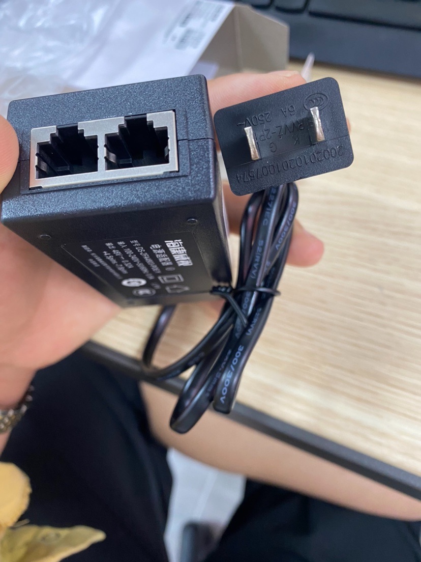 Hikvision DS-2FA4803-POE Y single port POE power supply switch POE power supply