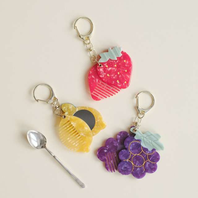 In-Stock Japanese Afternoon Tea Strawberry Acrylic Mini Comb Mirror Pendant Keychain