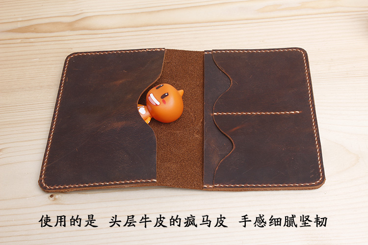 Lớp da hộ chiếu da đầu tiên ở nước ngoài giấy chứng nhận túi Handmade handmade crazy crazy skin skin case túi đeo chéo nữ da mềm