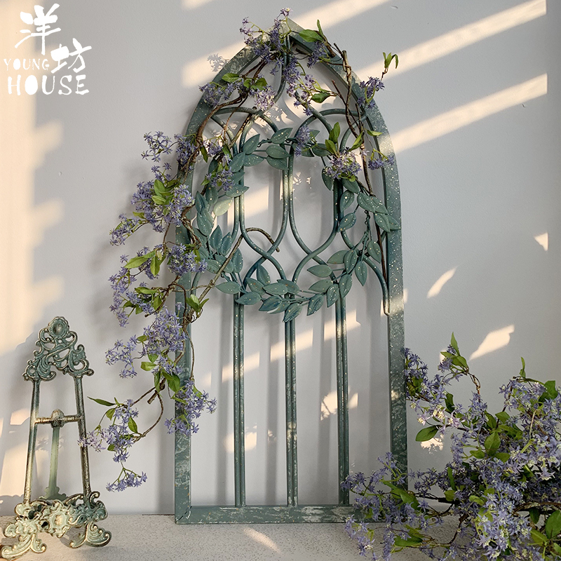 Yangfangアイアンアートフェイクウィンドウレトロ古い装飾壁掛けアメリカンカントリースタイルのリビングルームホームソフト装飾レストランの壁